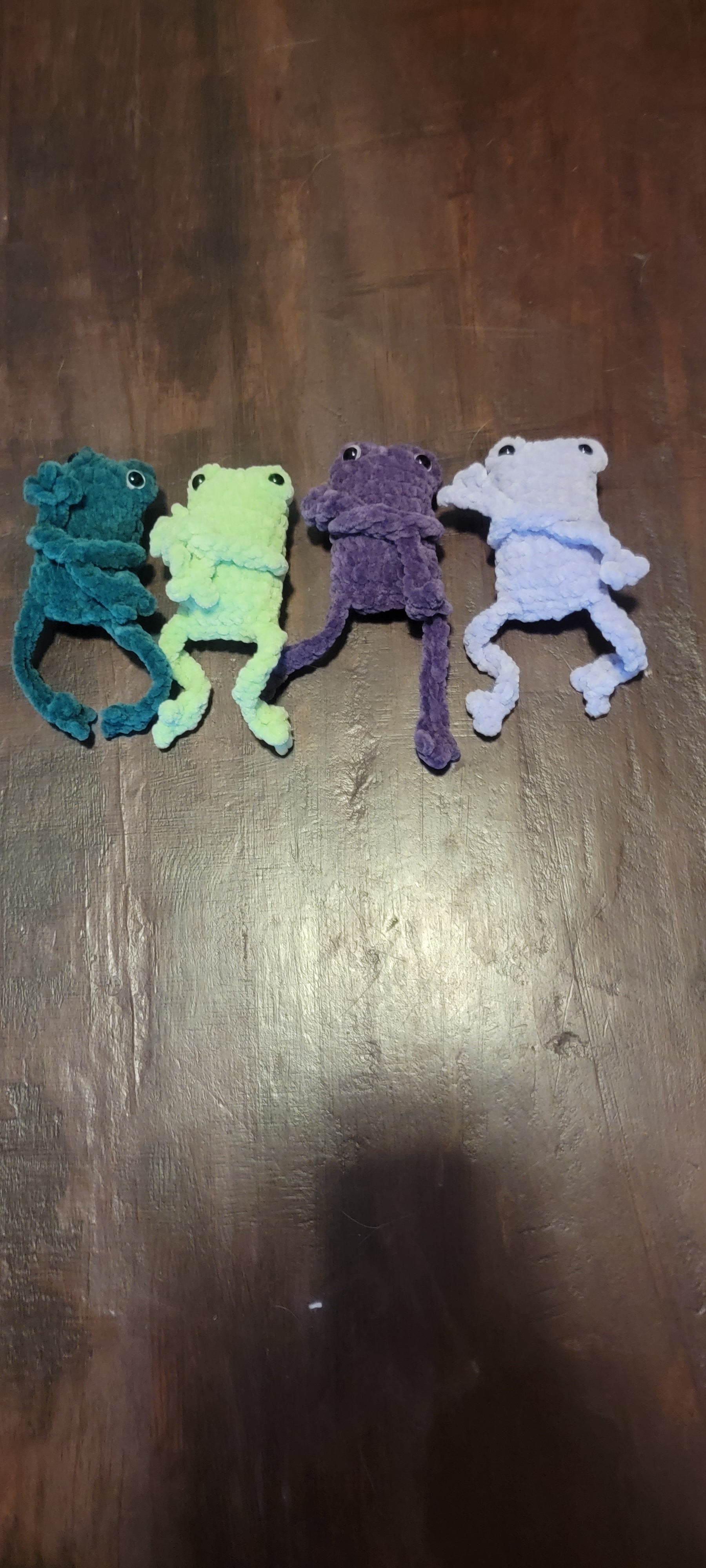 Small Leggy Frog made to order